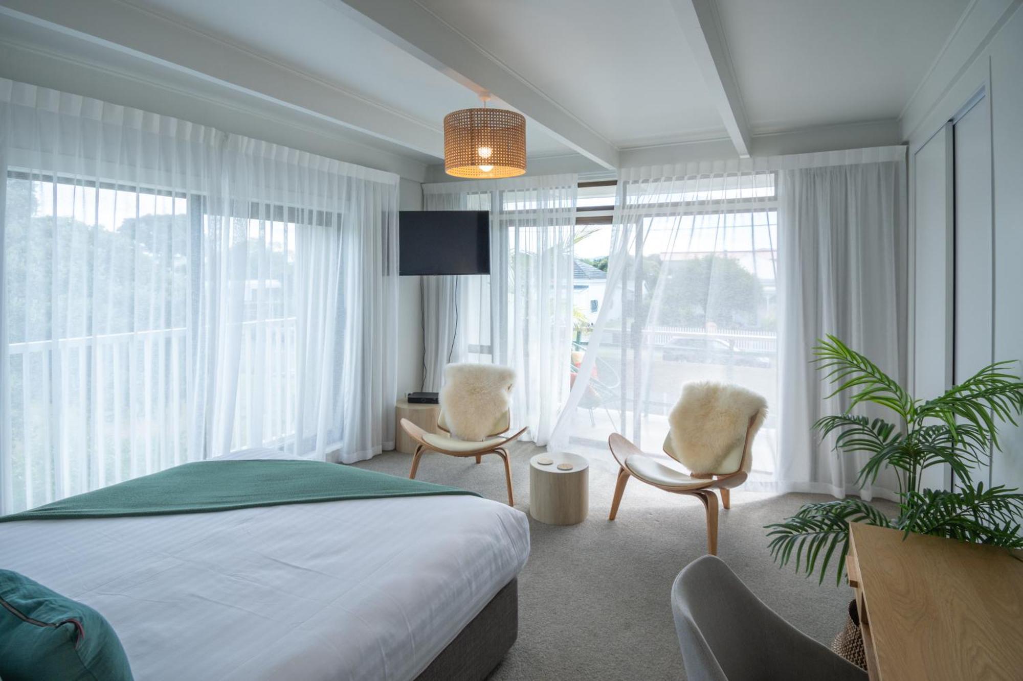 Whispering Sands Beachfront Motel Gisborne Kültér fotó