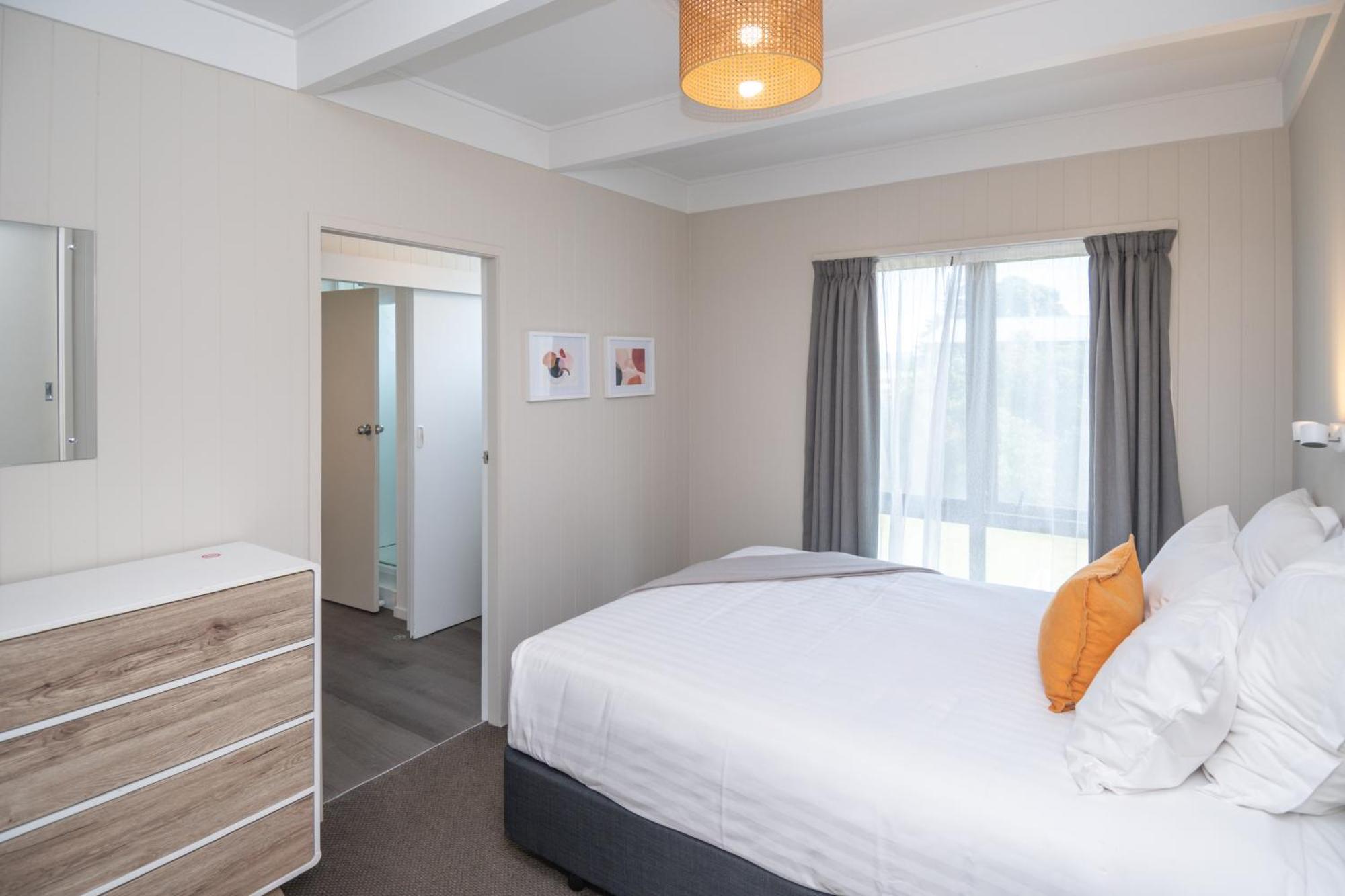 Whispering Sands Beachfront Motel Gisborne Kültér fotó